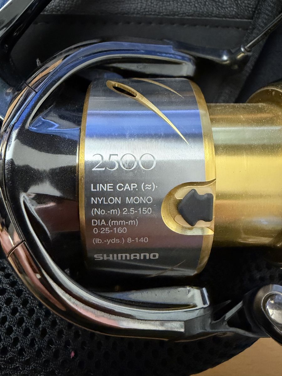 Shimano Tamburi & Mulinelli: Shimano Stella FI 2500 TOP Zustand – Nuovo (secondo la descrizione) da Hirschthal venduto da Monline 2