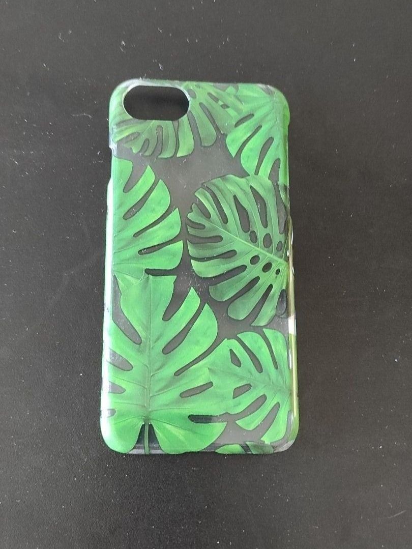 Apple Cover & Protezioni schermo: Handyhülle Iphone 7 – Usato da Rümlang venduto da Trojka25