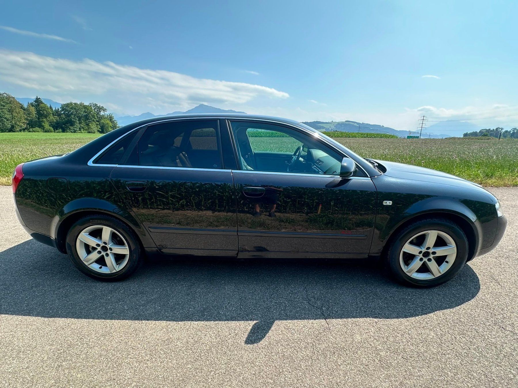 Audi Autos: AUDI A4 2.5 TDI quattro – D'occasion à Hünenberg par Auto-Klinik01 7