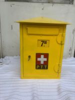 PTT POST ALTER BRIEFKASTEN MIT EMAIL- UND LEERUNGSSCHILD