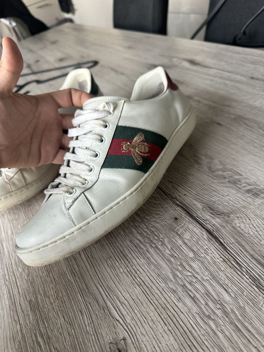 Gucci Scarpe da uomo: Gucci Sneaker weiss mit Biene – Usato da Villmergen venduto da van_xv9t 3