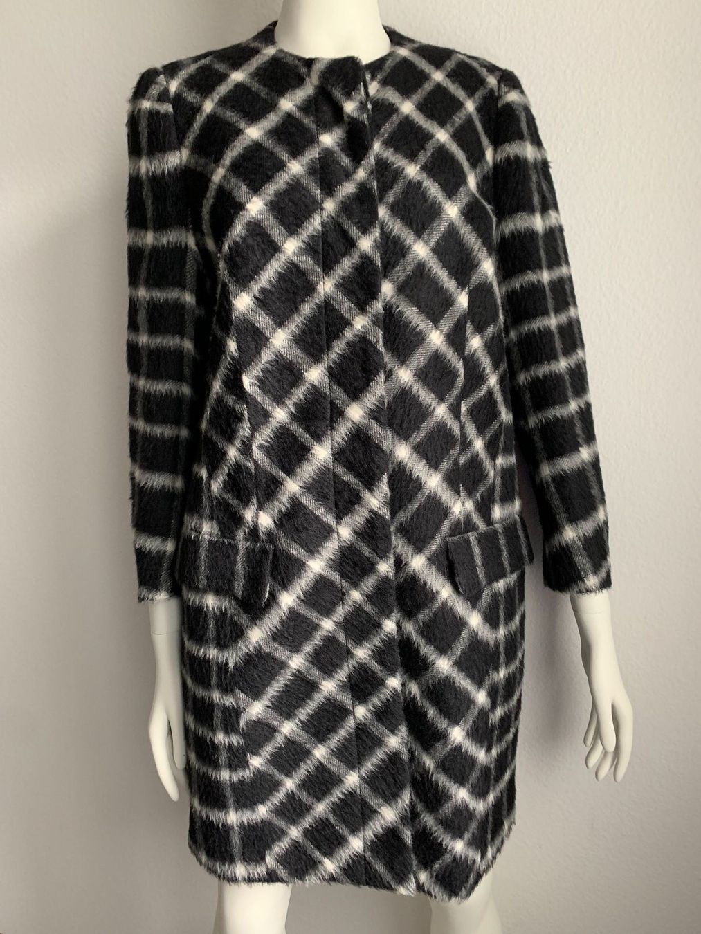 Etro Cappotti: Etro Mantel – Nuovo (secondo la descrizione) da Winterthur venduto da 19.19 2