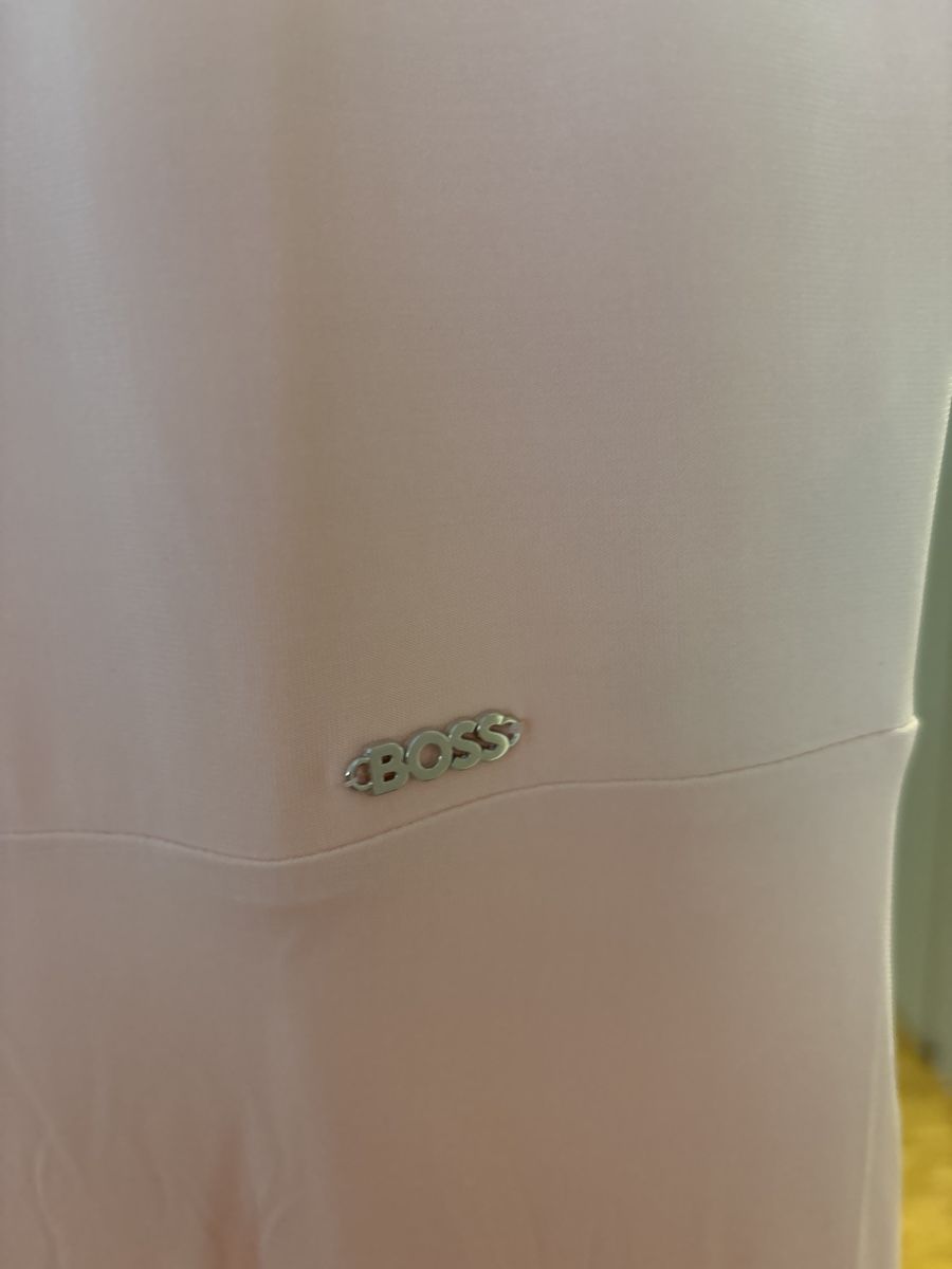 Hugo Boss Kleider: Midi-Kleid Hugo Boss – Neu (gemäss Beschreibung) aus Sisseln AG von Gommibaerli87 2