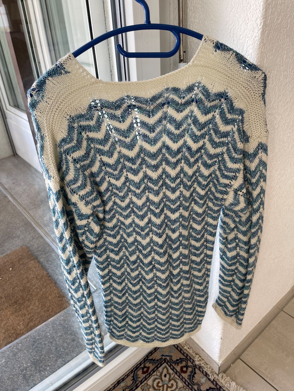 Maglioni & Felpe: Schöner Strickpullover Vintage Grösse M, Top Zustand – Usato da Gutenswil venduto da yneB1943 1