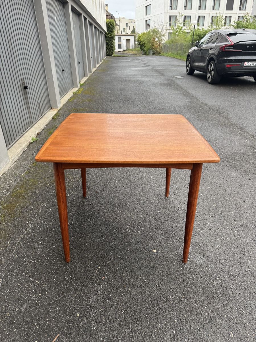 Tables: Table à manger en teck  – D'occasion à Yverdon-les-Bains par azi_2g8g 5
