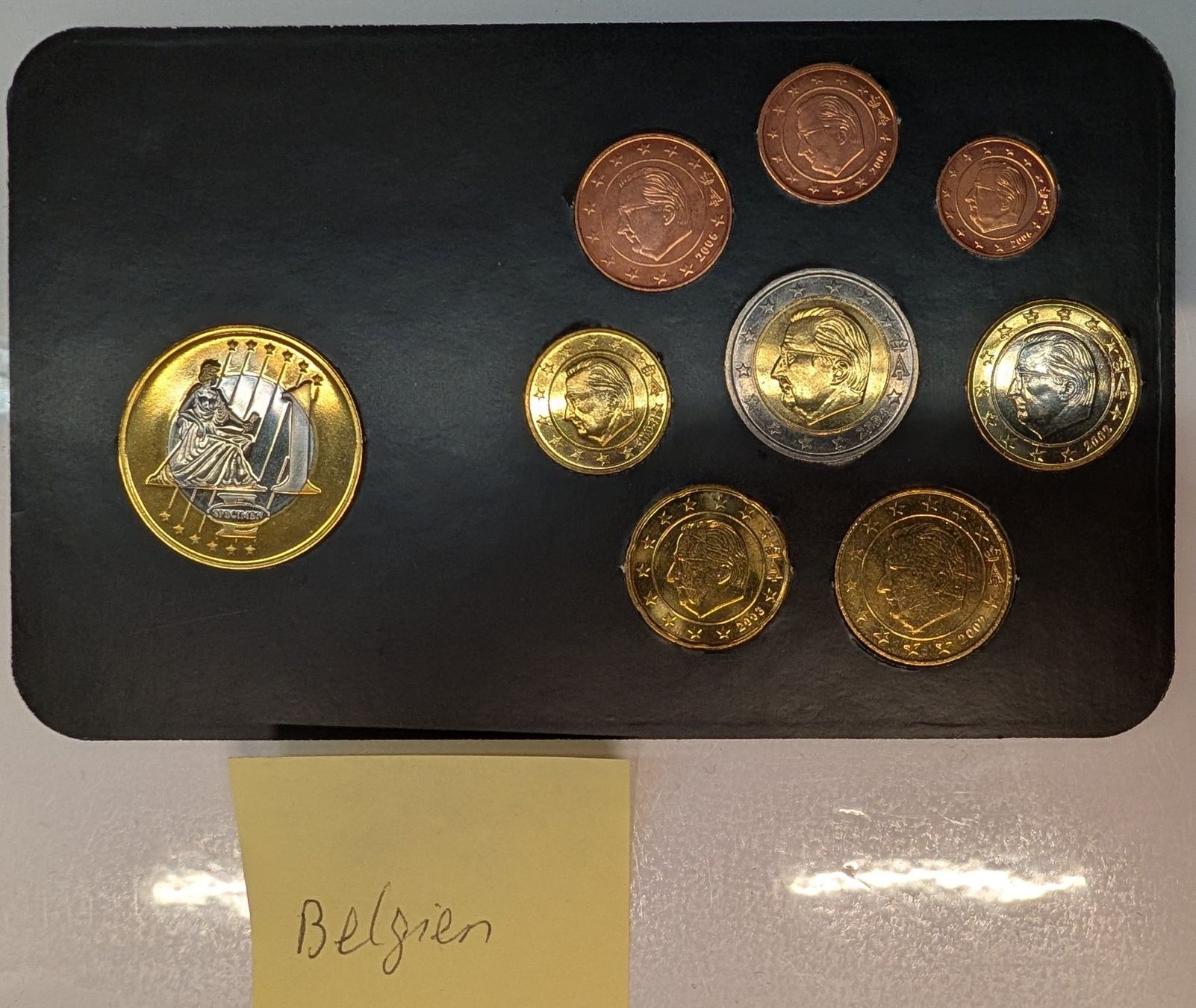 Tutti le monete: Euro-Premiumsatz "Belgien" – Nuovo e nell'imballaggio originale da Reinach BL venduto da angus74 1