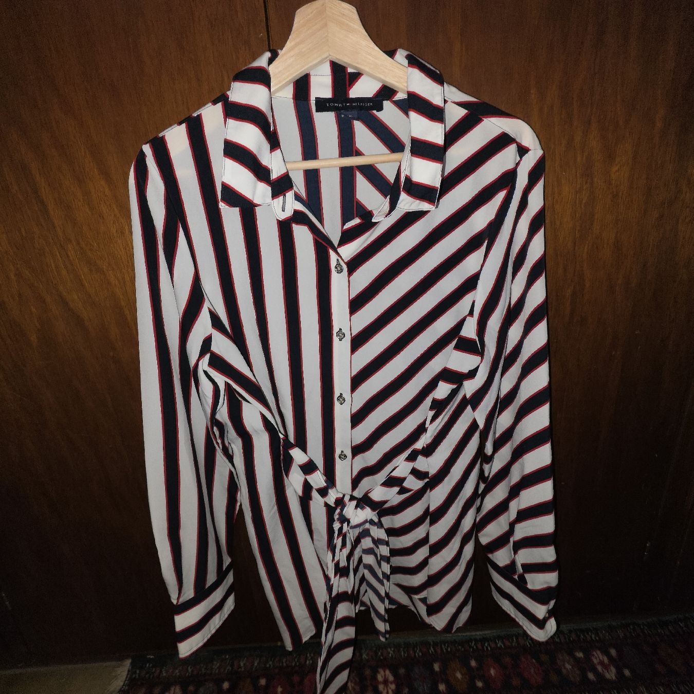 Tommy Hilfiger Camicette: Camicia Tommy Hilfiger a righe, taglia L – Nuovo (secondo la descrizione) da Rancate venduto da sarah357