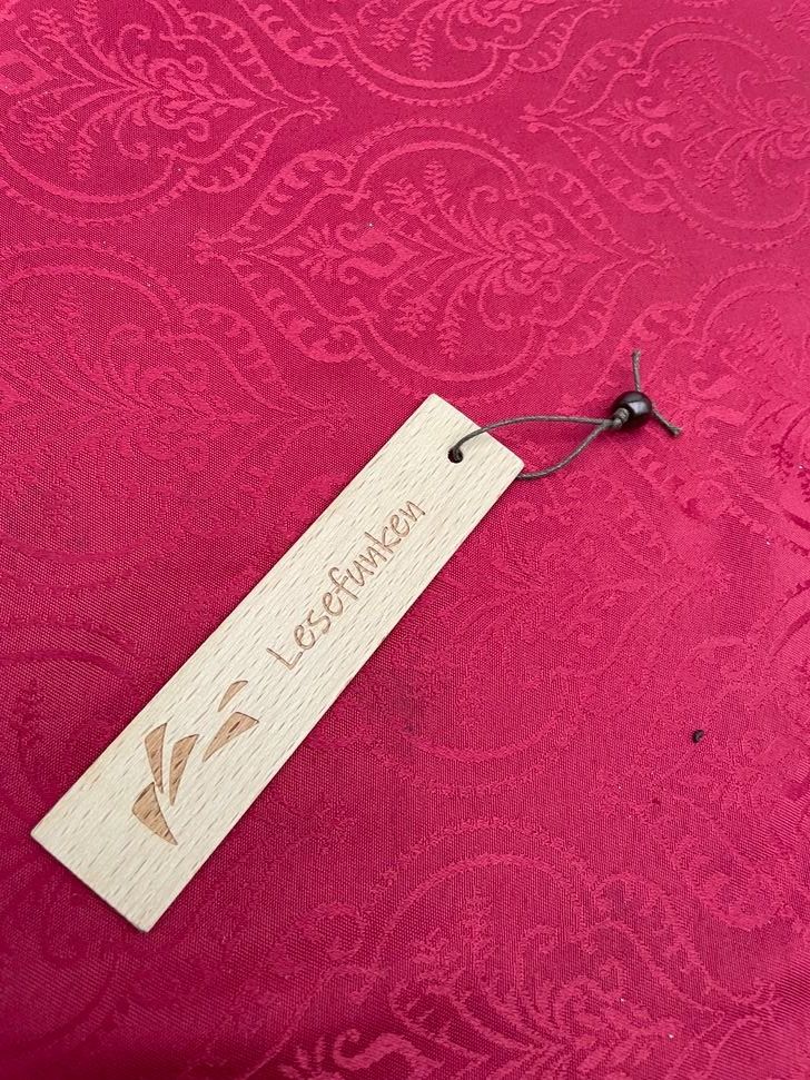 Sonstiges zum Sammeln & Seltenes: Lesezeichen Buchzeichen Holz NEU – Neu und originalverpackt aus Bergdietikon von antovale