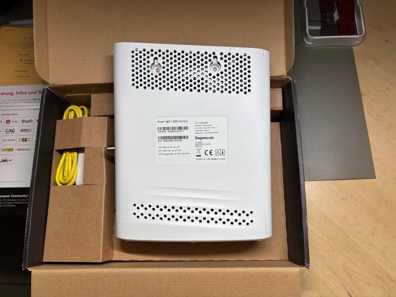 Modem & Router: Sagemcom F@st 3896 3x3 QCL Modem Gateway WLAN Hub – Usato da Studen BE venduto da Lioudmila 2
