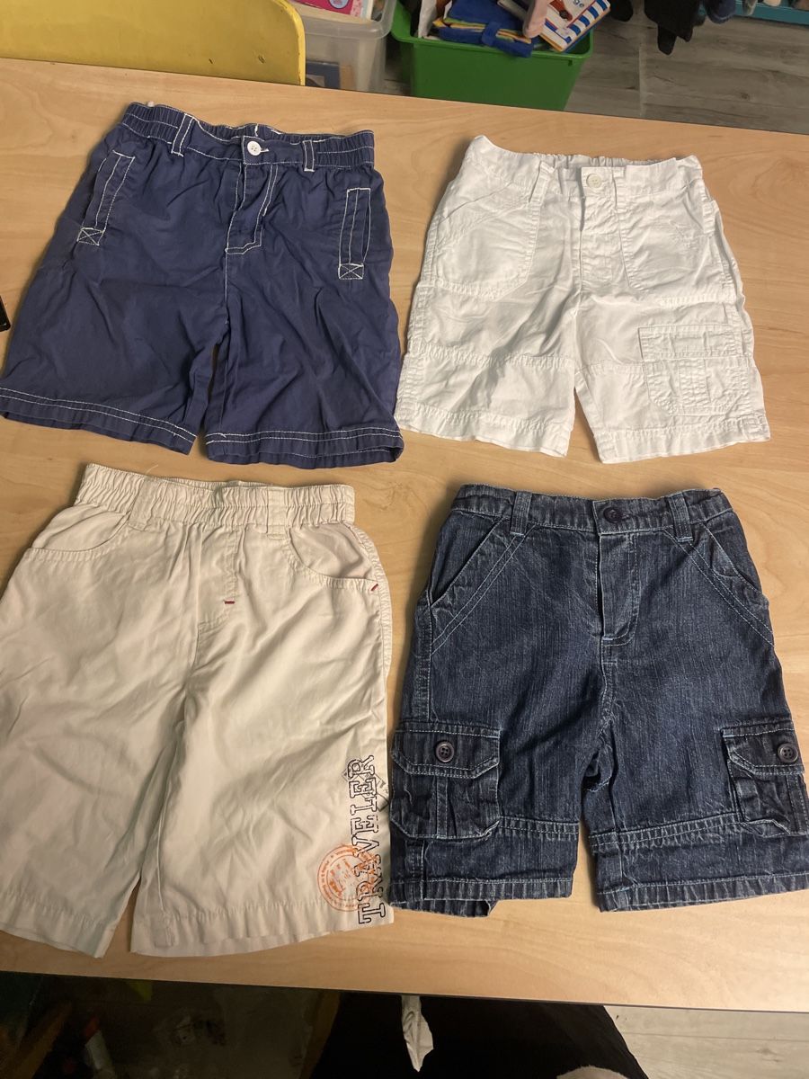 Pantaloni: 4 coole Jungen Shorts Gr. 92 – Usato da Obergerlafingen venduto da cabo4