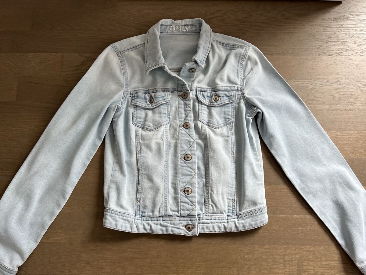 Only Jacken: ONLY Jeansjacke – Gebraucht aus Kriens von Krienserin_T