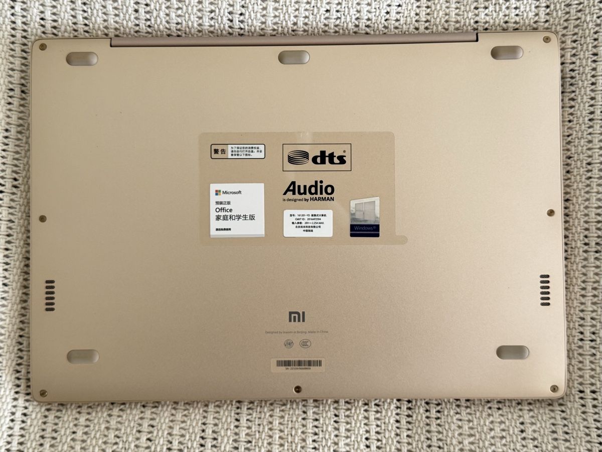 Xiaomi Portables: Xiaomi Mi Notebook Air 12.5” – D'occasion à St. Gallen par yul_lfs7 7