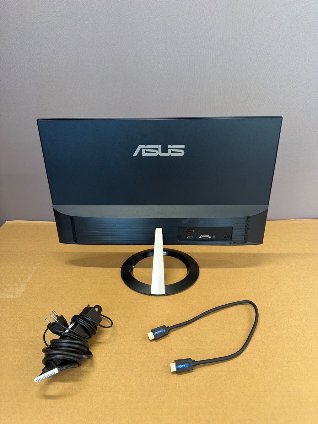 Asus Monitor: ASUS VZ249Q 23.8" Monitor – Usato da Dietlikon venduto da ComdatAG 3