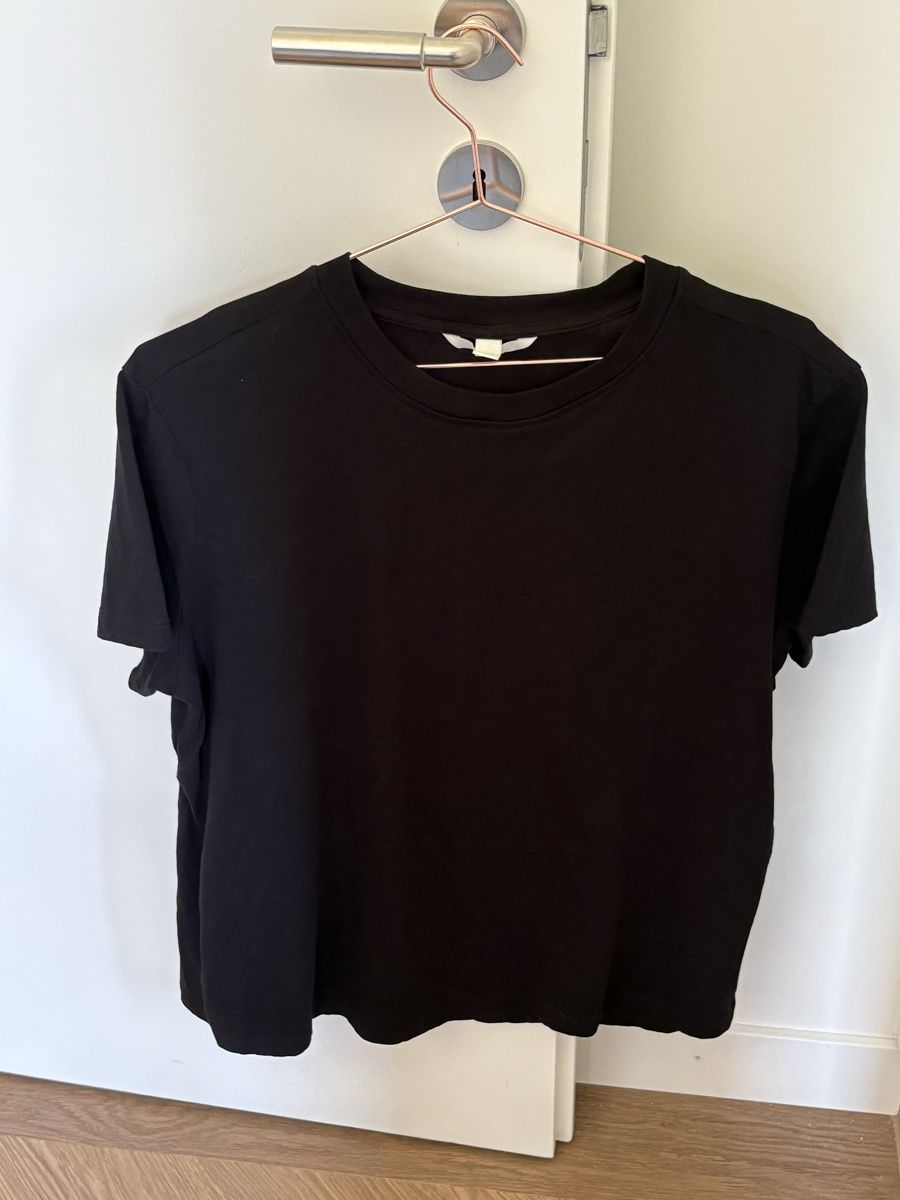 H&M T-shirt: Still T-Shirt Grösse L – Usato da Kriens venduto da aloha19