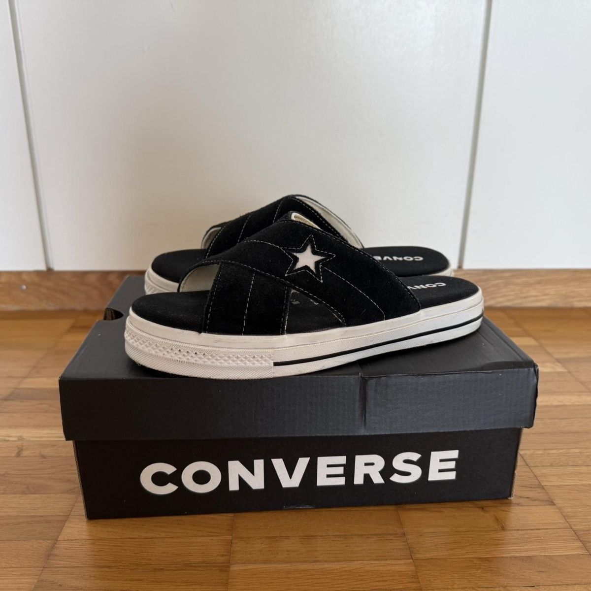 Converse Chaussures femmes: Converse Pantoletten – D'occasion à Alchenflüh par hel_n6bm
