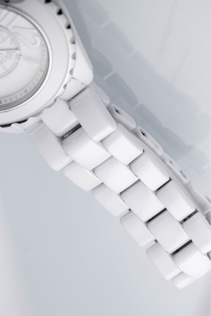 Chanel Orologi: CHANEL J12 GRAFFITI WATCH  Reference H5239, 33 mm – Usato da Bellevue venduto da bordeaux075cl 6