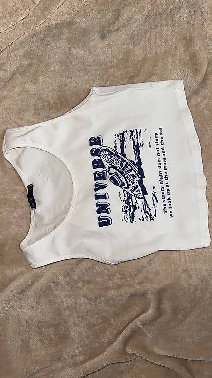 Top: WEISSES CROP TANK TOP – Usato da Gossau SG venduto da 2002gomes2002