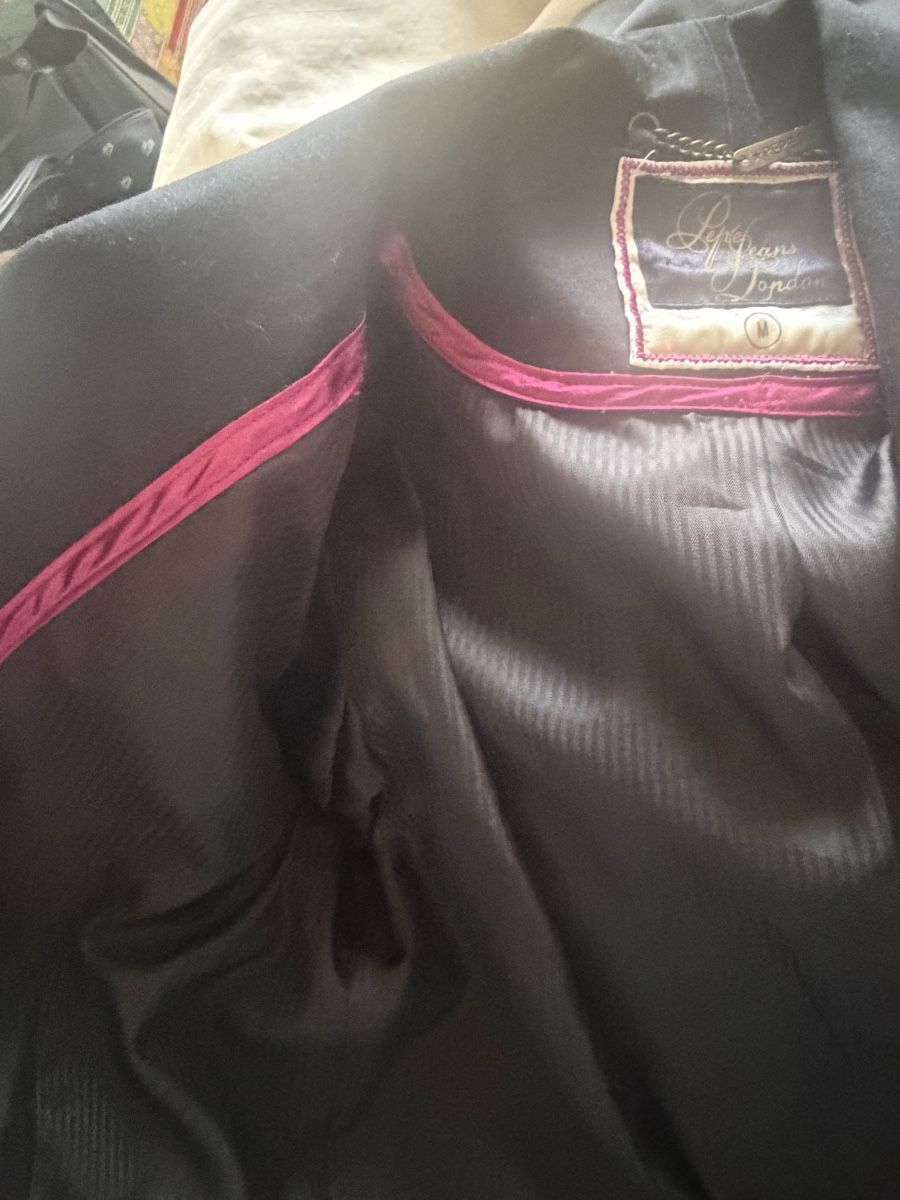 Pepe Jeans Giacche: Schwarzer Blazer Pepe  Jeans Gr. M  – Usato da Sennhof venduto da tom_zhf6 5