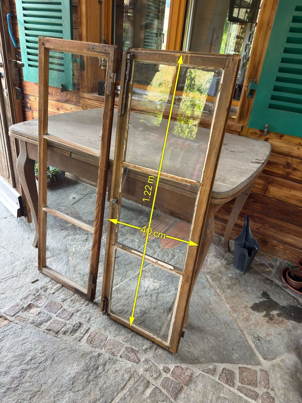Finestre: Antike Holzfenster 2er-Set, Originalglas, 122 x 40 cm – Usato da Walkringen venduto da larsGaebler