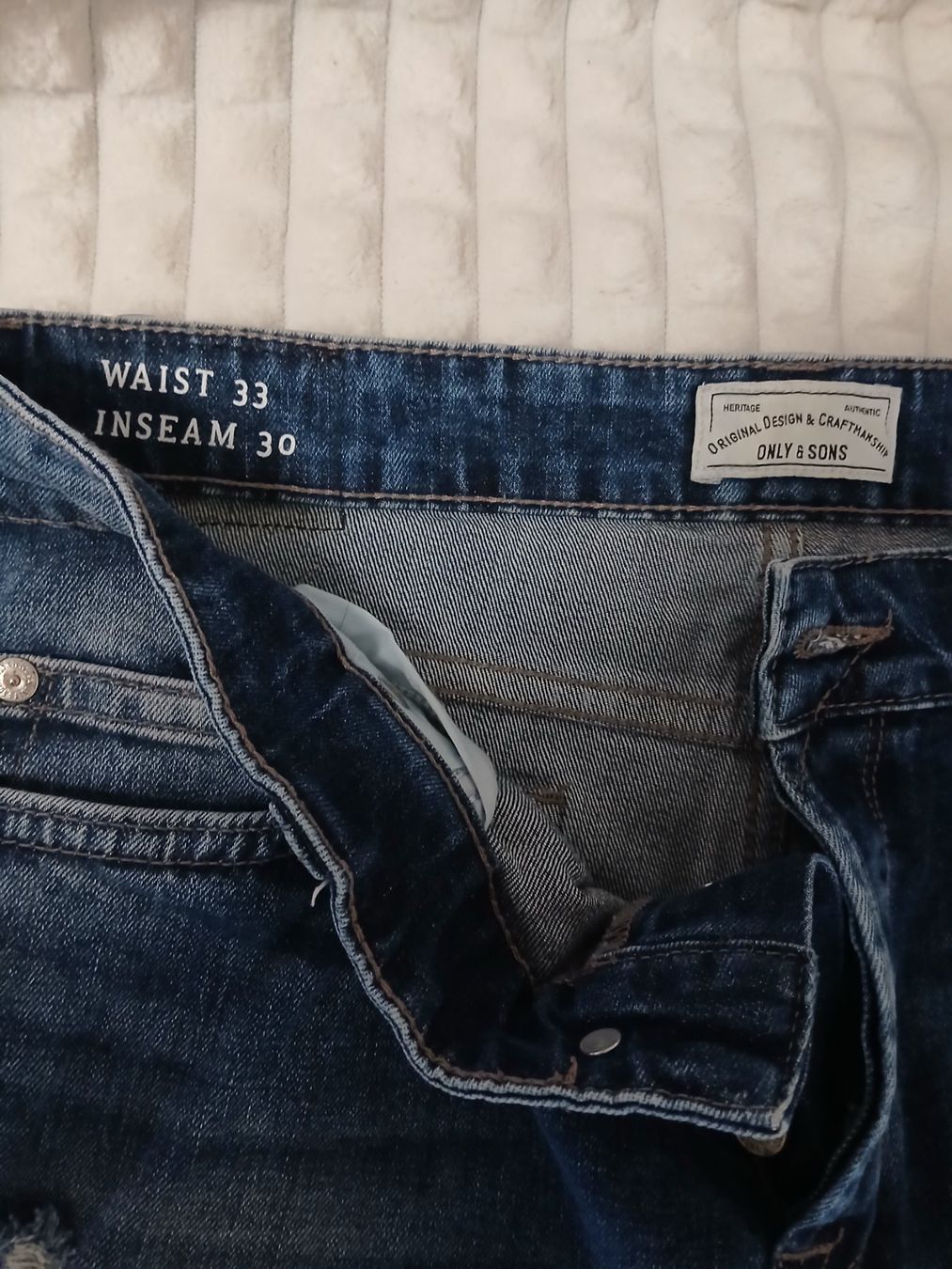 Jeans: Only & Sons Jeans, Gr. 33/30, Destroyed Look – Nuovo (secondo la descrizione) da Glattbrugg venduto da fin_66d8 1
