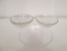 Dessertschalen aus Glas  D-16,5cm.,H-4cm.