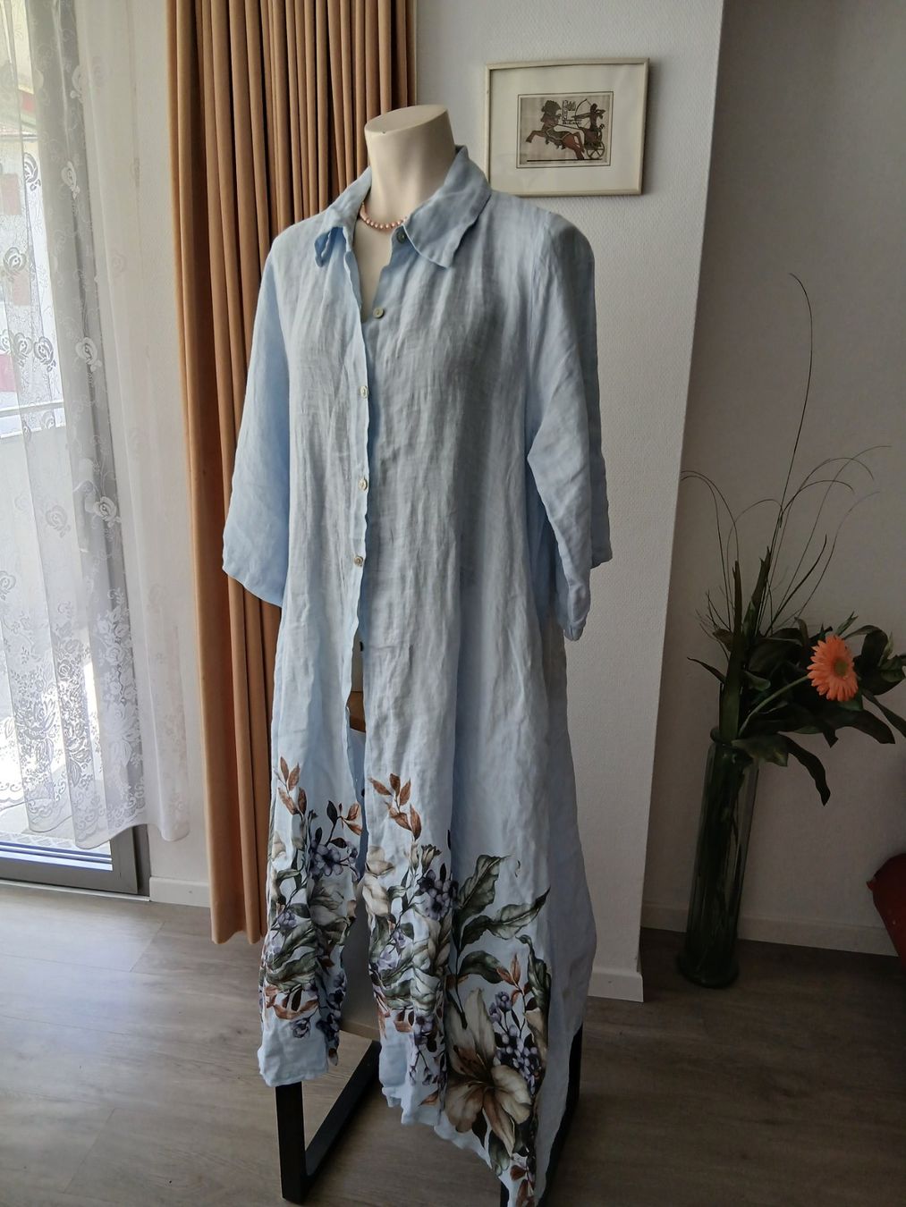 Leine & Halsband: Leinen Kleid  Sehr schön mit etikette Neu grosse L – Gebraucht aus St.Gallen von sendess