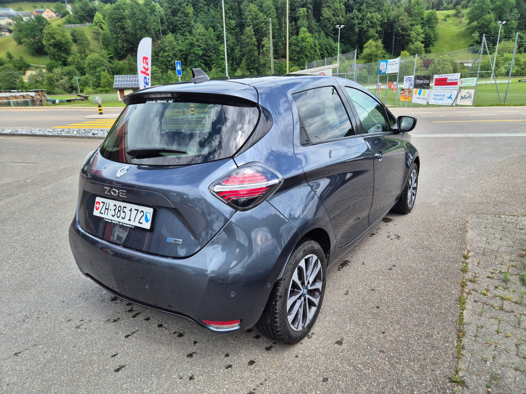 Renault Autos: Renault Zoe Intens R135 52 kWh inklusive Batterie – Gebraucht aus Steg im Tösstal von Schwarzengrund 3