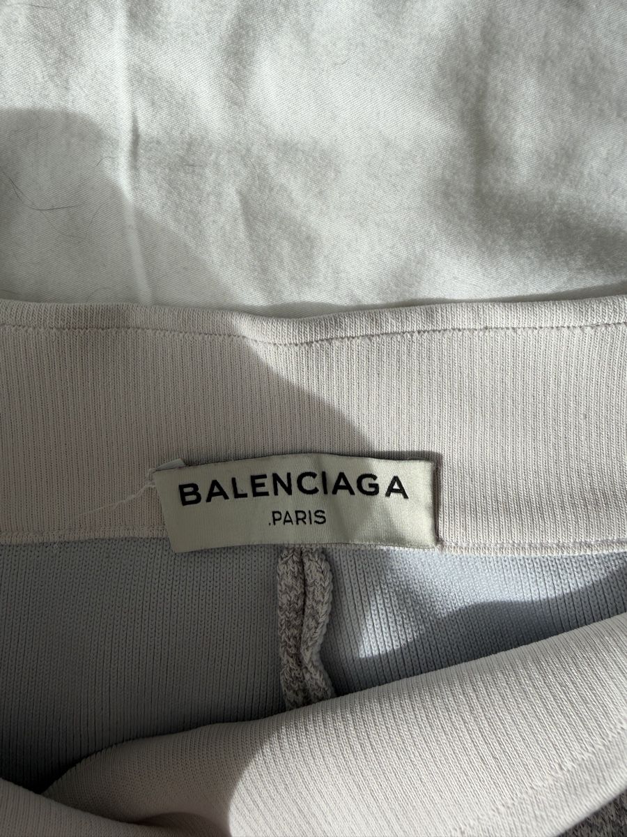 Balenciaga Pantaloni: Balenciaga Shorts Gr. 36 – Usato da Dübendorf venduto da MariaS. 3