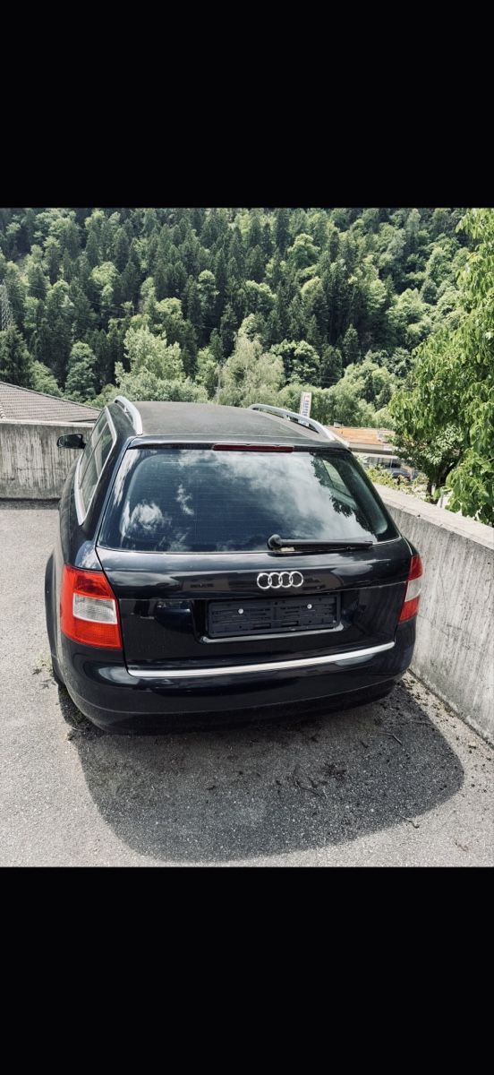 Audi Autos: Audi A4 avant 1.9 TDI 2004 – D'occasion à Faido par Daniel_0229 1
