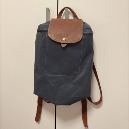 Sac à dos gris
