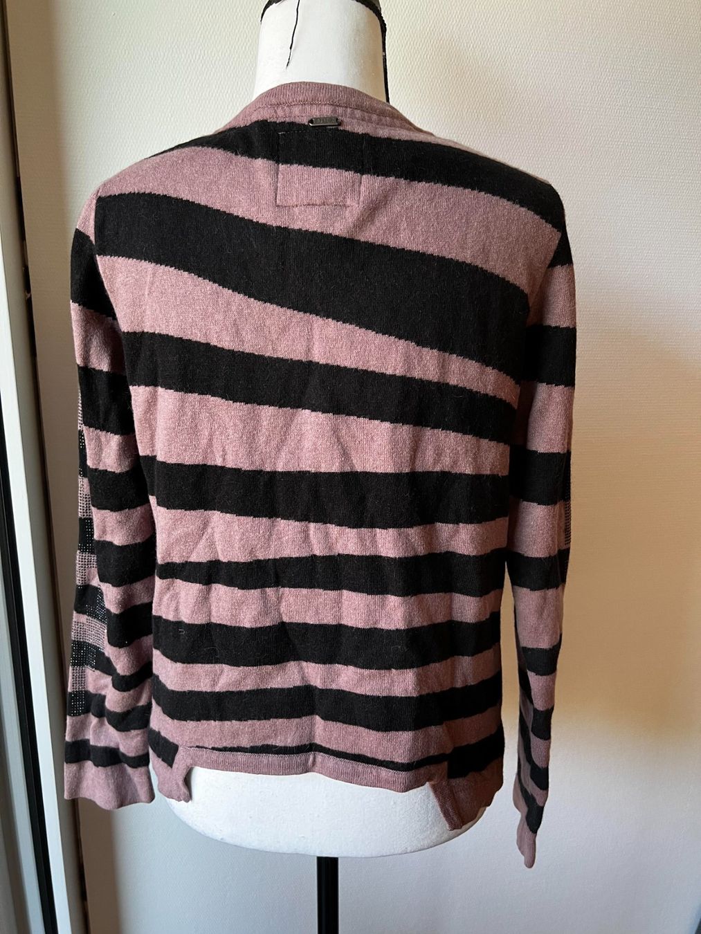 Maglioni & Felpe: 🔹Pulli S/M 70Cotton 🔹 – Usato da Riehen venduto da edu_92w7 3