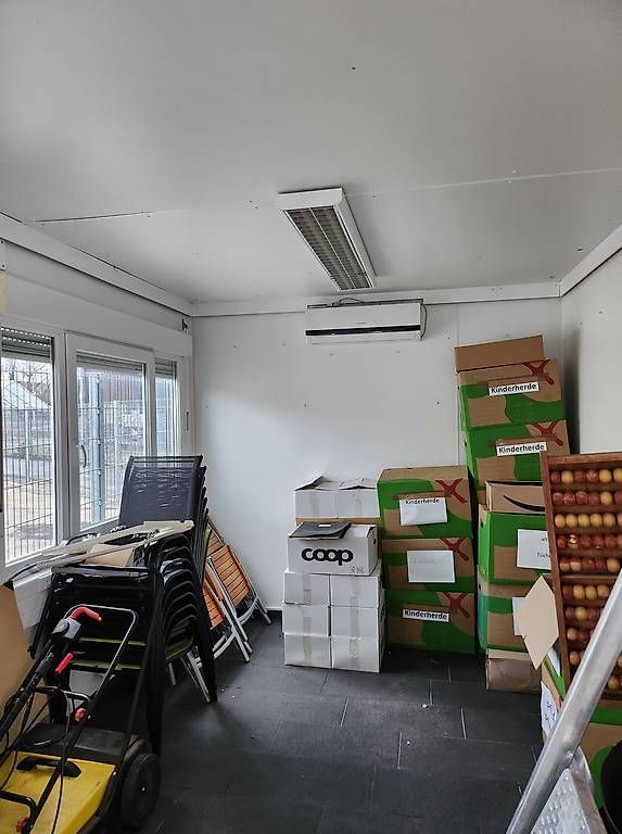 Contenitori edile: Bürocontainer mit Klimaanlage – Usato da Romanshorn venduto da j-t-f 3