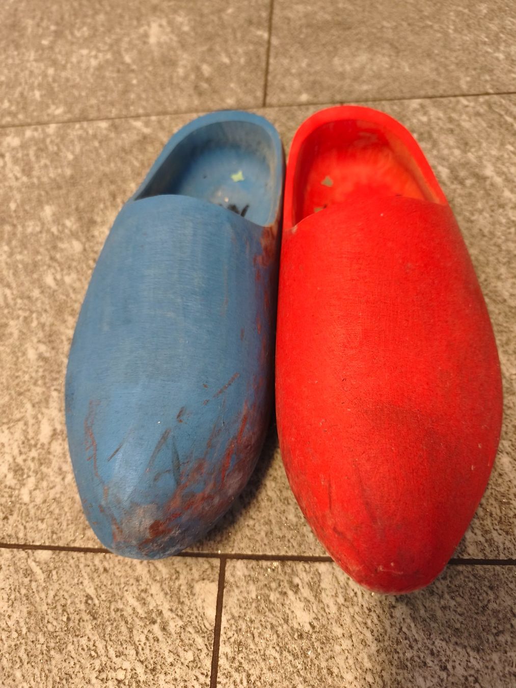 Scarpe da uomo: Zoggeli, zum Anmalen – Usato da Nunningen venduto da maedchenfueralles