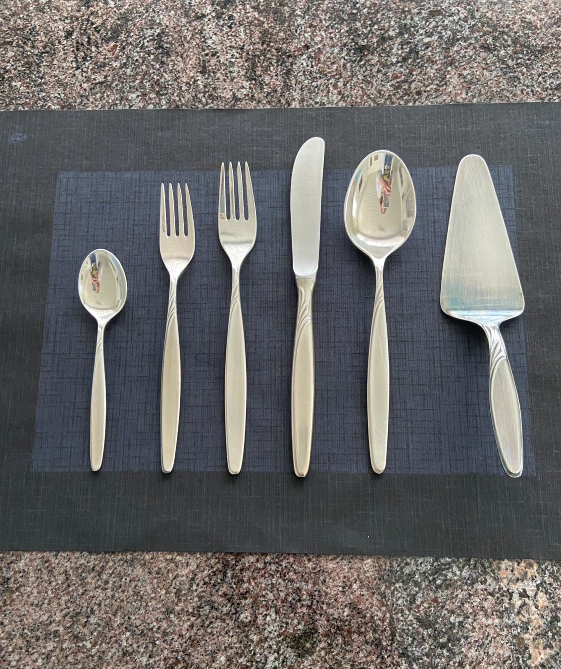 WMF Set di posate: Versilbertes Besteck-Set, zeitloses Design, 55-teilig – Nuovo (secondo la descrizione) da Uttigen venduto da dor_2jnw 1