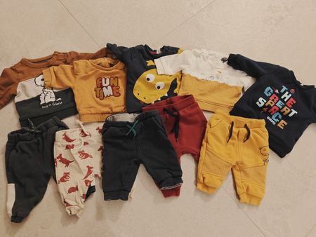 5x sweaters 5x joggings baby boy size 3 months 