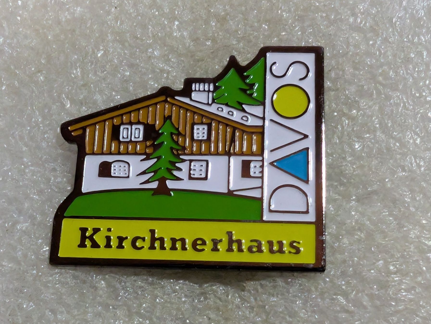 Placchette & Badge: Ansteckpin 211: Kirchnerhaus Davos – Usato da Oppligen venduto da Pin-Fall-Shop
