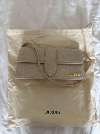 Jacquemus Le Bambino Long Leinen Light Greige
