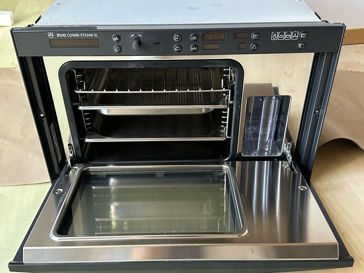 V-Zug Elettrodomestici da cucina: VZug Combi-Steam SL – Usato da Trimbach venduto da Role81 2