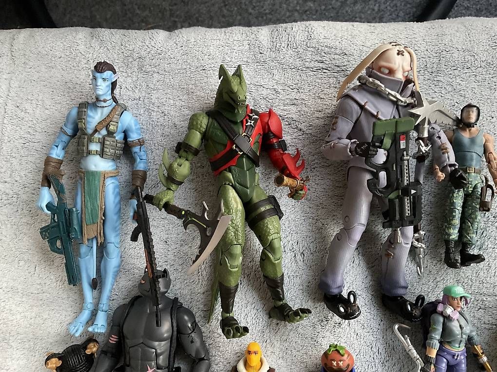Statuette: Fortnite Action Figuren – Usato da Abtwil SG venduto da Riono-01 1