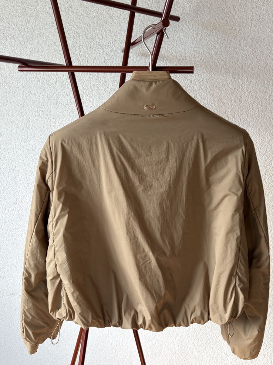 Herno Jacken: Veste courte légère beige – Gebraucht aus Chermignon von suz_yt56 1