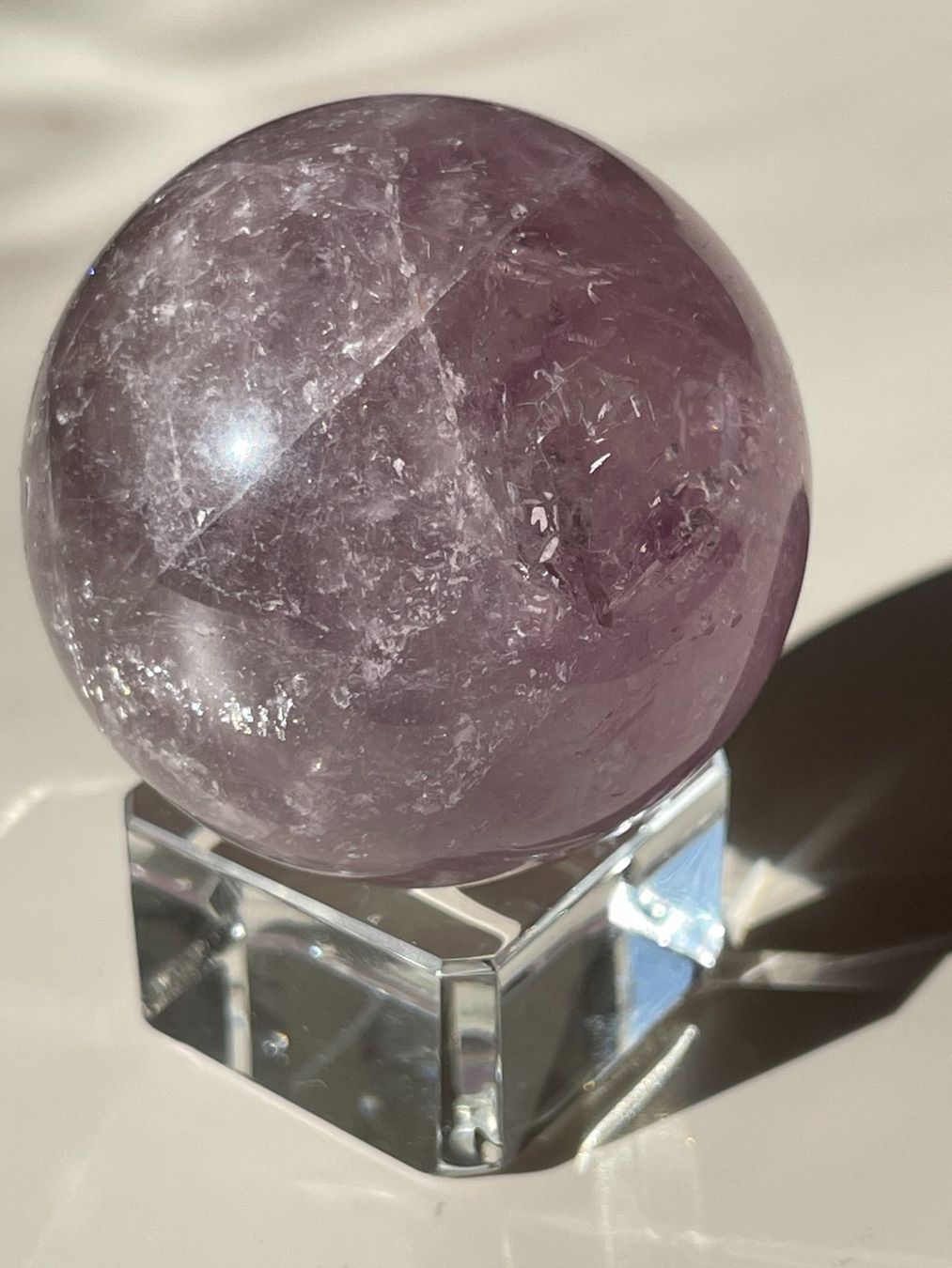 Minerali & Pietre curative: Amethyst-Kugel, mit Glassockel – Nuovo (secondo la descrizione) da Schiers venduto da sisikristall 4