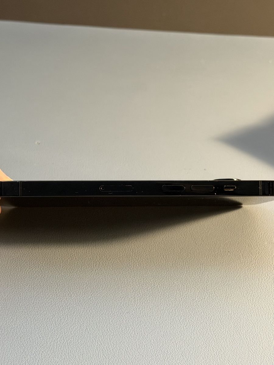 Apple Handys / Smartphones: iPhone 14 Pro – Gebraucht aus St-Prex von luc_7shv 5