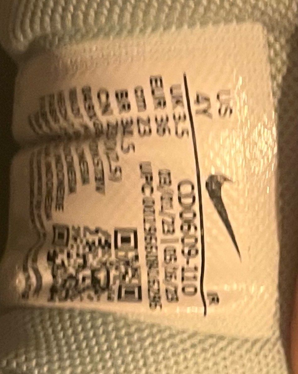 Nike Scarpe per ragazze: Mädchen Nike Schuhe – Usato da Giebenach venduto da mon_ft27 1