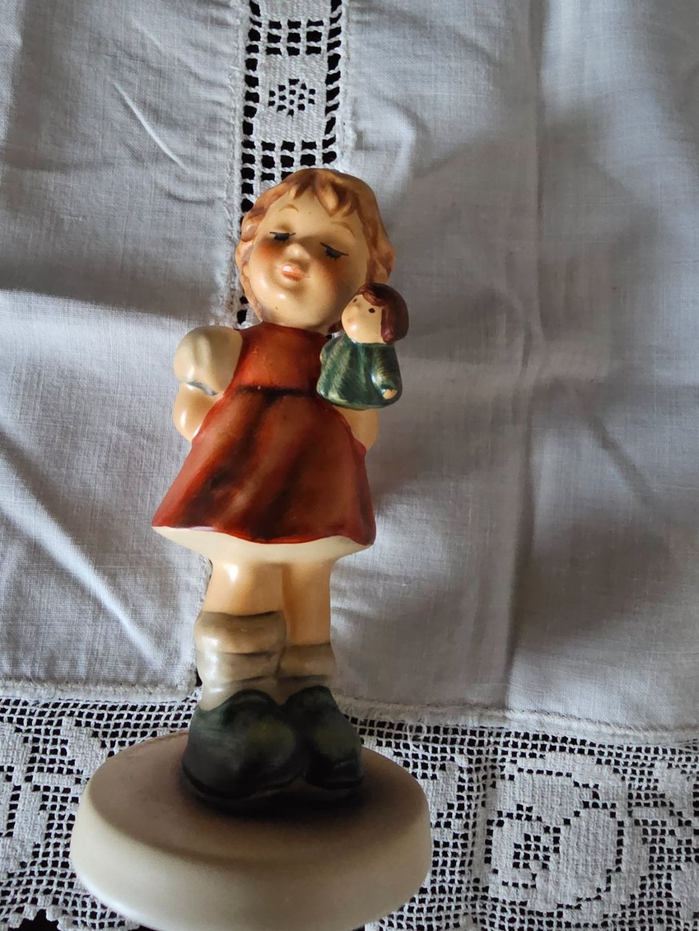Hummel Statuette: Hummelfigur – Usato da Tuggen venduto da Rugi2 1
