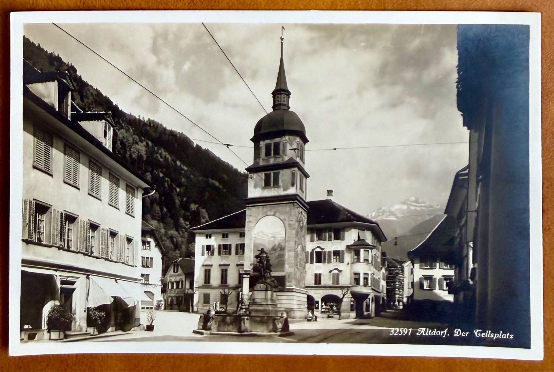 Cartoline postali: Altdorf - Tellsplatz - Antik – Usato da Lutry venduto da Ediego
