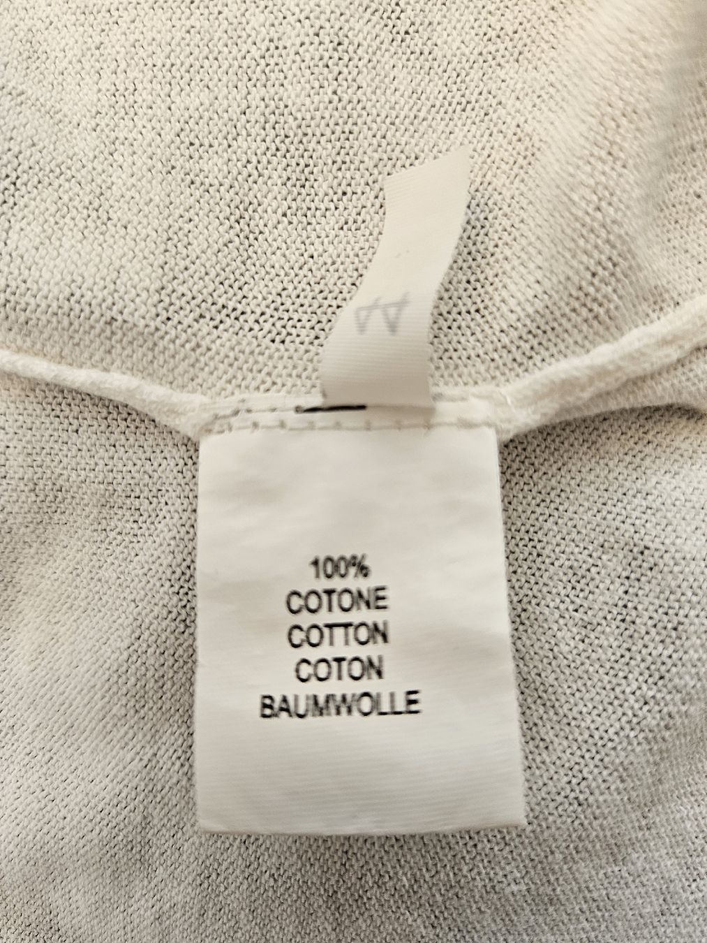 T-shirt: schönes T-Shirt, Calatura – Usato da Wiesendangen venduto da Sinhuk 4