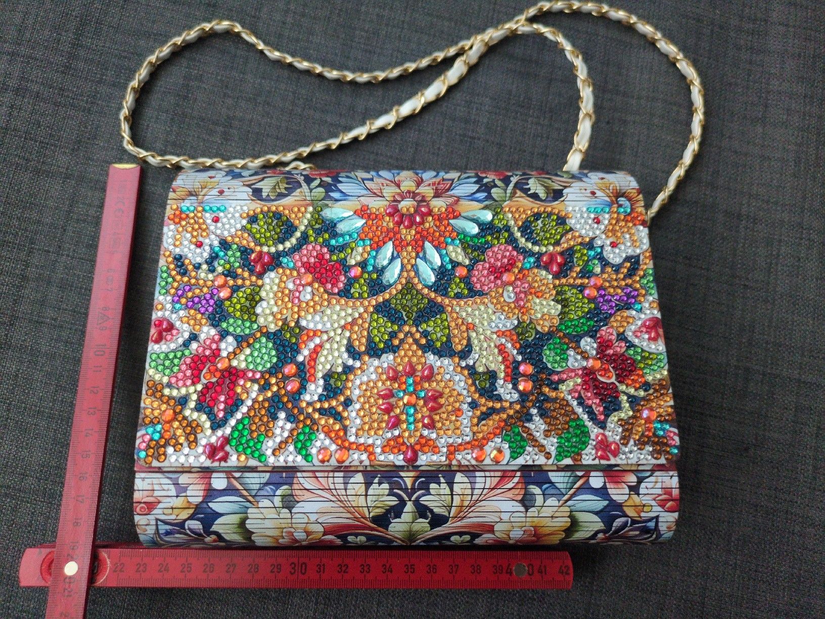 Taschen für Damen: Schultertasche Blumen – Neu (gemäss Beschreibung) aus Steinach von End