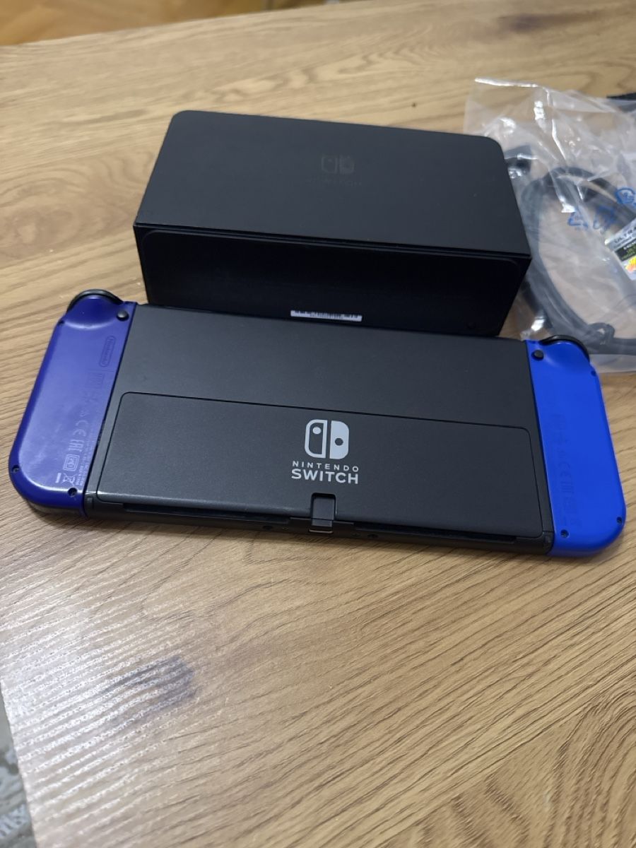 Nintendo Console: Console Nintendo Switch bon état complet – Usato da geneve venduto da Besko87 2