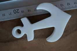 Anker Weiss Baryt     9cm  x 5cm  (1)