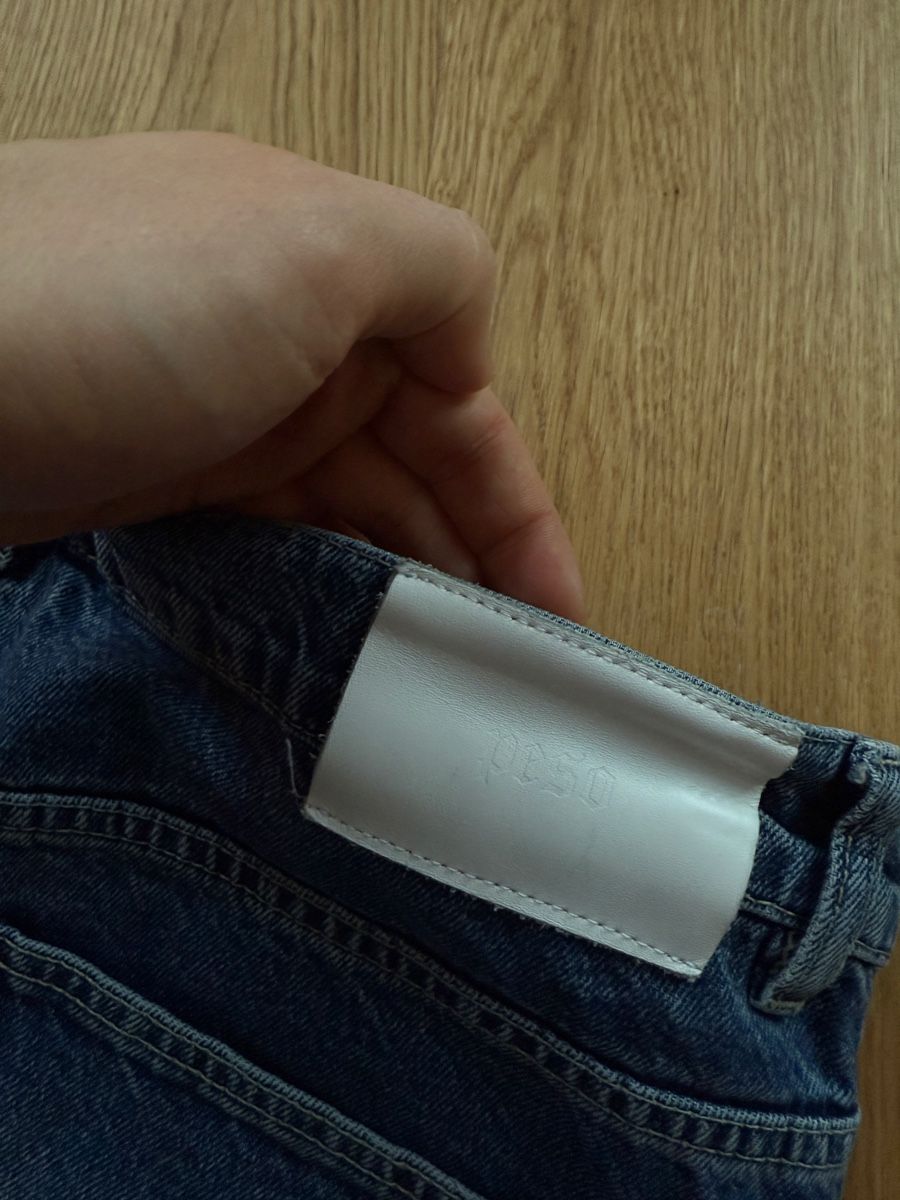 Jeans: Peso Jeans – Usato da Bülach venduto da Epicst0re 3